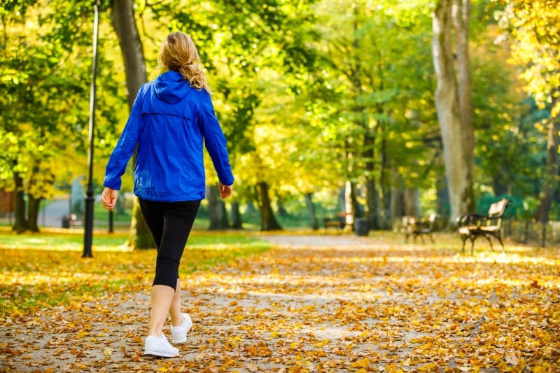 caminar para adelgazar sin deporte