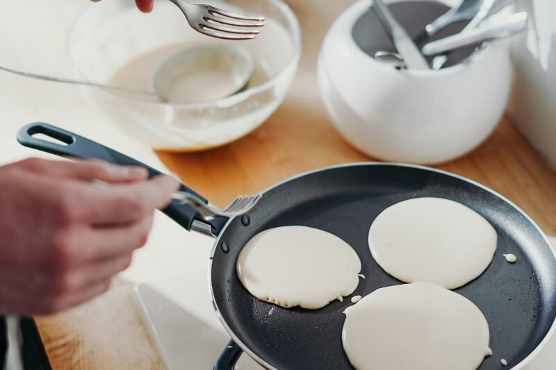 Préparer des pancakes hyperprotéinés