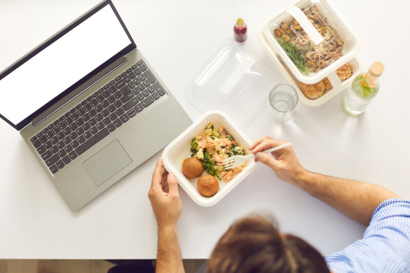 cosa mangiare in ufficio a pranzo per perdere peso
